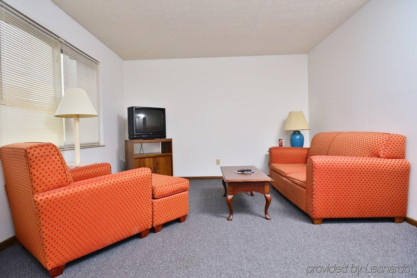 Magnuson Hotel Extended Stay Canton Ohio Lake Cable Exterior photo